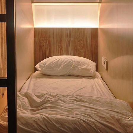 Westay Hostel Дубай Екстер'єр фото