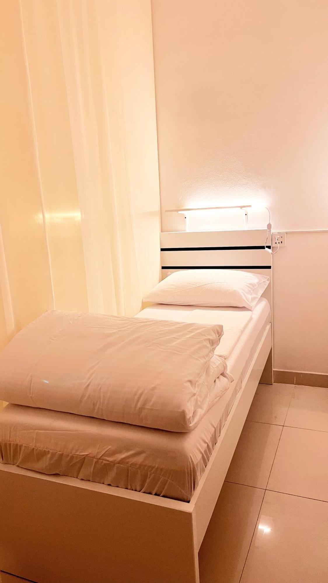 Westay Hostel Дубай Екстер'єр фото